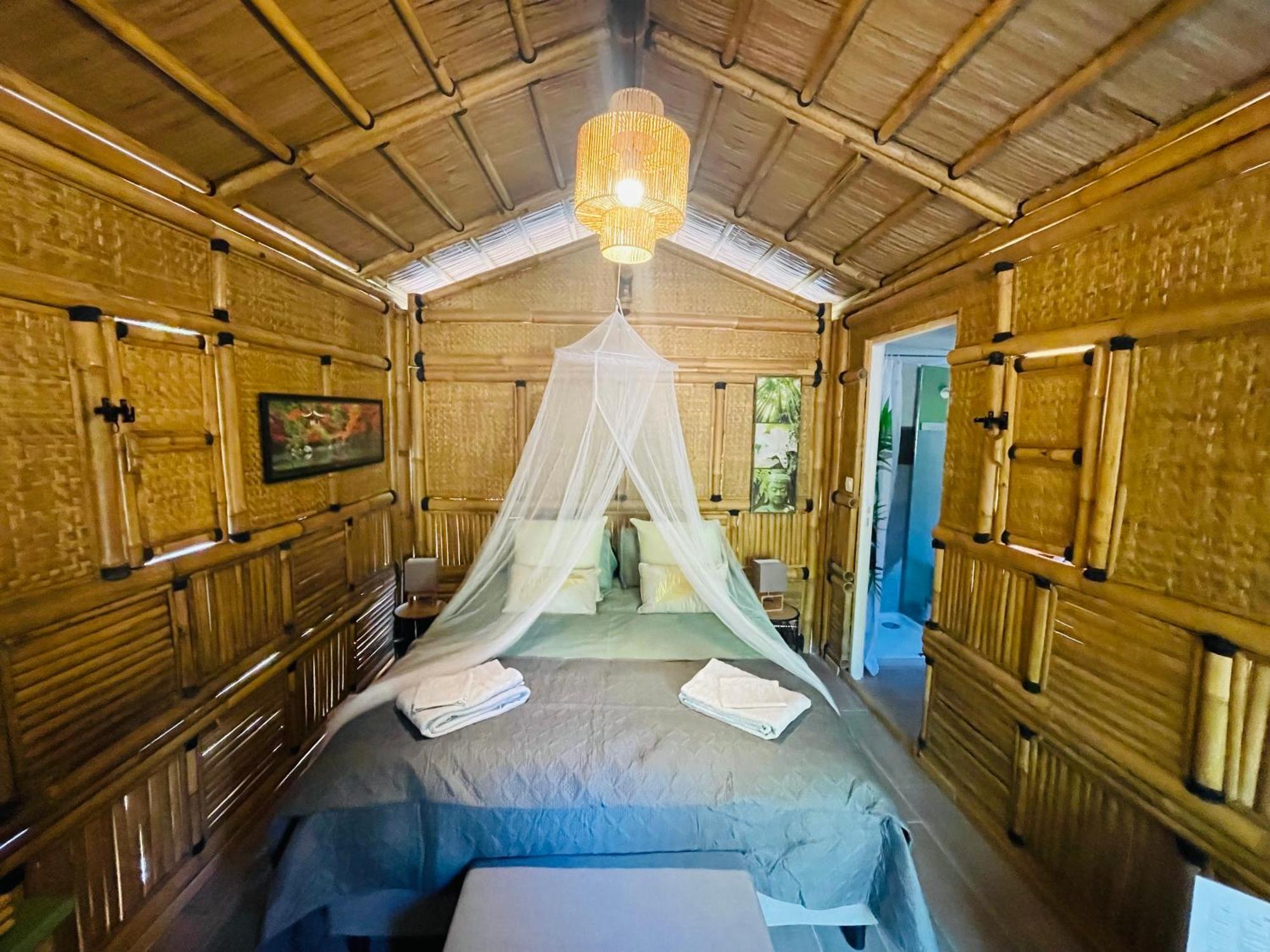 Suite Bambou Bien-Etre A Bali - Le Soleil Des Cevennes Сен-Жан-дю-Гар Экстерьер фото